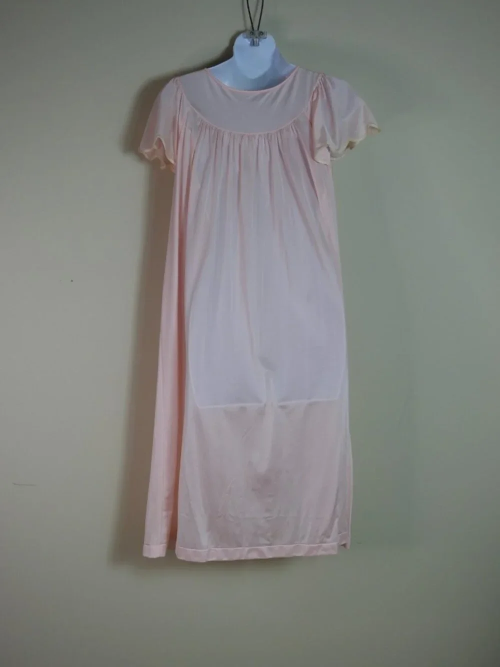 Vintage Shadowline Pink Embroidered Flutter Sleeve Nightgown Med USA Made Soft - Picture 10 of 13